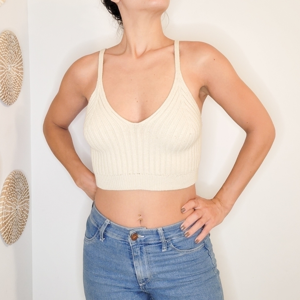 Coco And Shay Sexy XS Beige KnitCropped Tank stretchy